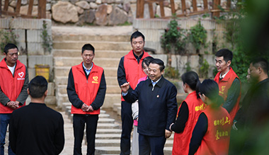 两会季丨萦绕村落振兴和共同富足，，，，，，，张天任代表提交这些建议